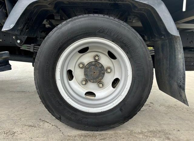 Hino Dutro Flat Body 2t or More and Less Than 5t 2017 full