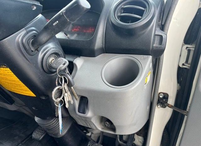 Hino Dutro Flat Body 2t or More and Less Than 5t 2017 full