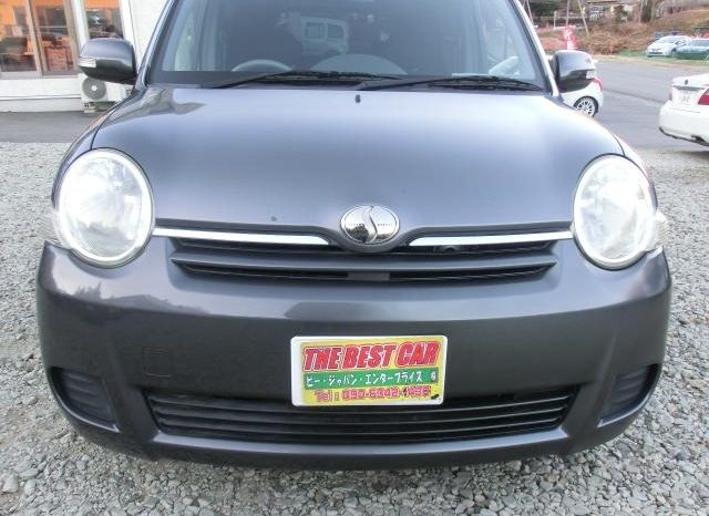 TOYOTA SIENTA X LIMITED 2010 full