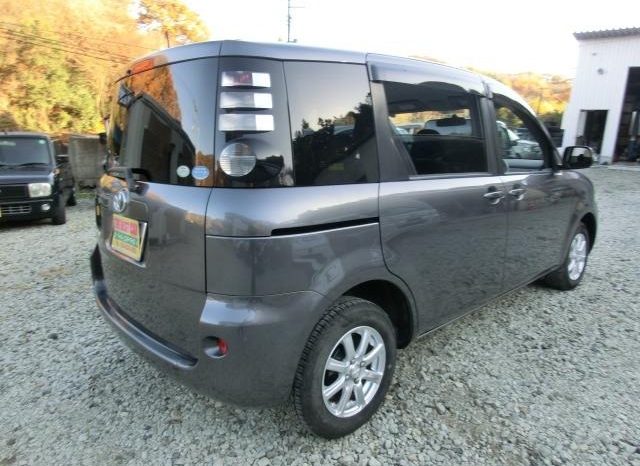 TOYOTA SIENTA X LIMITED 2010 full