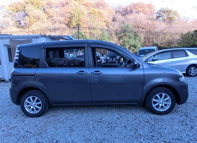 TOYOTA SIENTA X LIMITED 2010 full