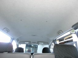 TOYOTA SIENTA X LIMITED 2010 full