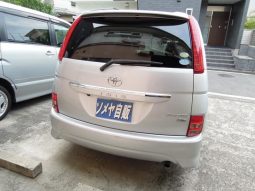 Toyota ISIS Plantana U Selection 2010 full