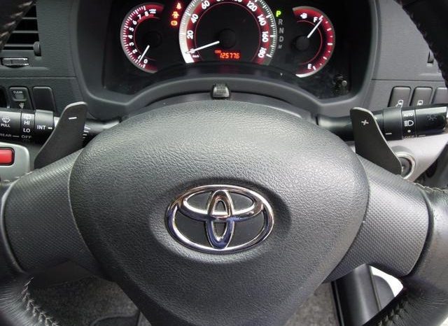 Toyota ISIS Plantana U Selection 2010 full