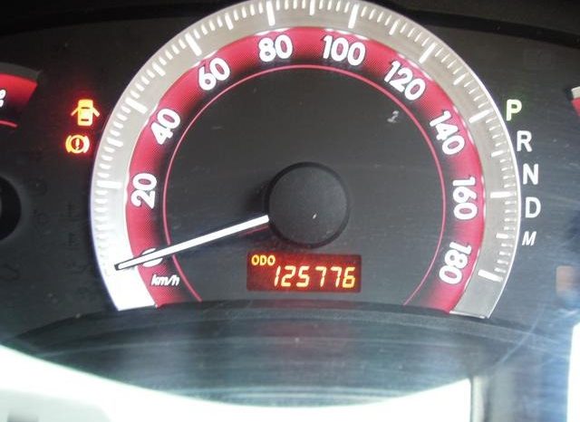 Toyota ISIS Plantana U Selection 2010 full