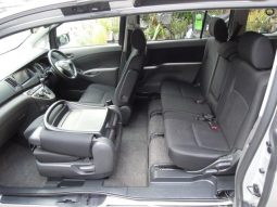 Toyota ISIS Plantana U Selection 2010 full