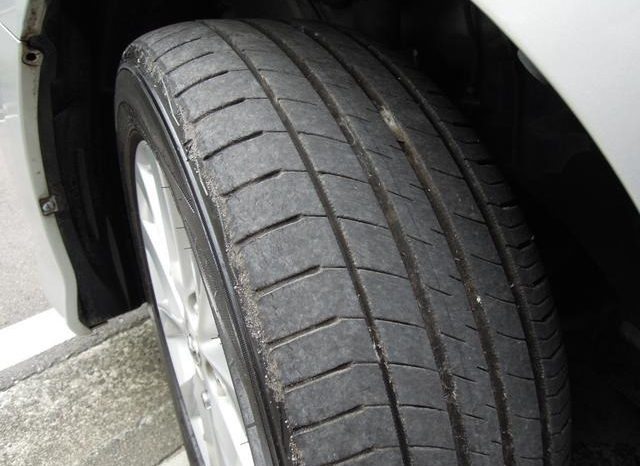 Toyota ISIS Plantana U Selection 2010 full