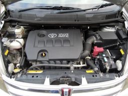 Toyota ISIS Plantana U Selection 2010 full