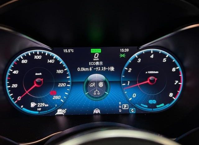 MERCEDES BENZ C-CLASS C200 AVANTGARDE 2018 full