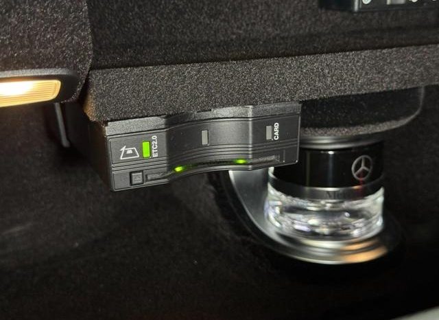 MERCEDES BENZ C-CLASS C200 AVANTGARDE 2018 full