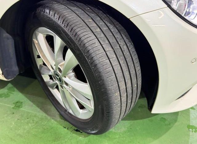 MERCEDES BENZ C-CLASS C200 AVANTGARDE 2018 full