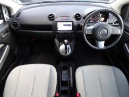Mazda Demio  13C-V Smart Edition II 2012 full