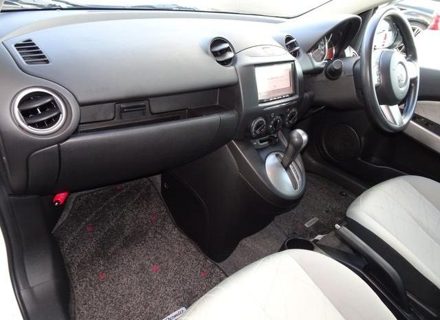 Mazda Demio  13C-V Smart Edition II 2012 full