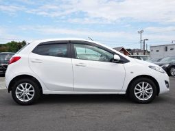 Mazda Demio  13C-V Smart Edition II 2012 full