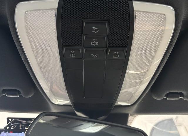 MERCEDES BENZ C-CLASS C200 BLUE EFFICIENCY AVANTGARDE 2012 full