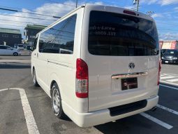 TOYOTA HIACE VAN LONG SUPER GL 2010 full