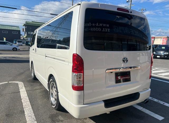 TOYOTA HIACE VAN LONG SUPER GL 2010 full