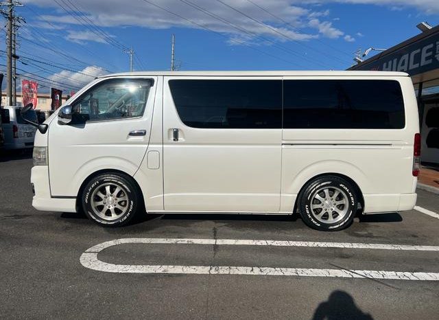 TOYOTA HIACE VAN LONG SUPER GL 2010 full