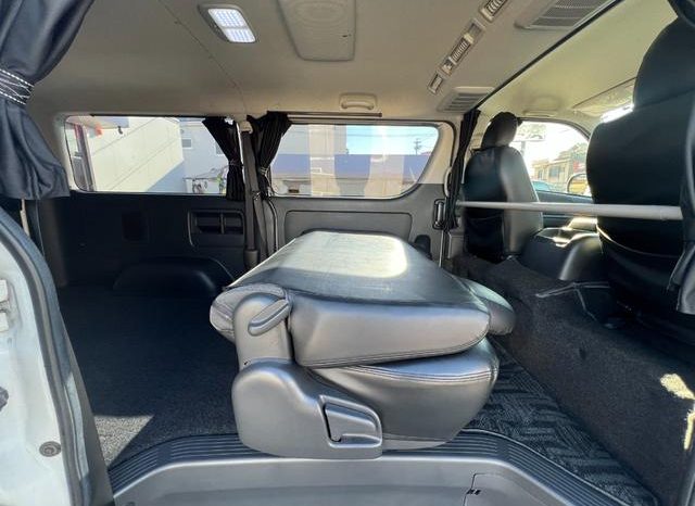 TOYOTA HIACE VAN LONG SUPER GL 2010 full