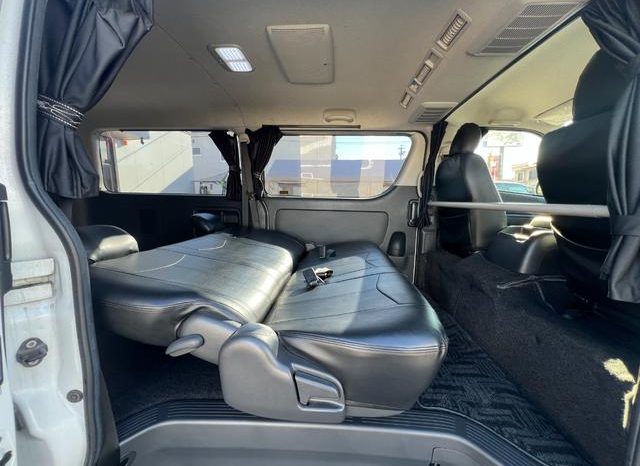 TOYOTA HIACE VAN LONG SUPER GL 2010 full