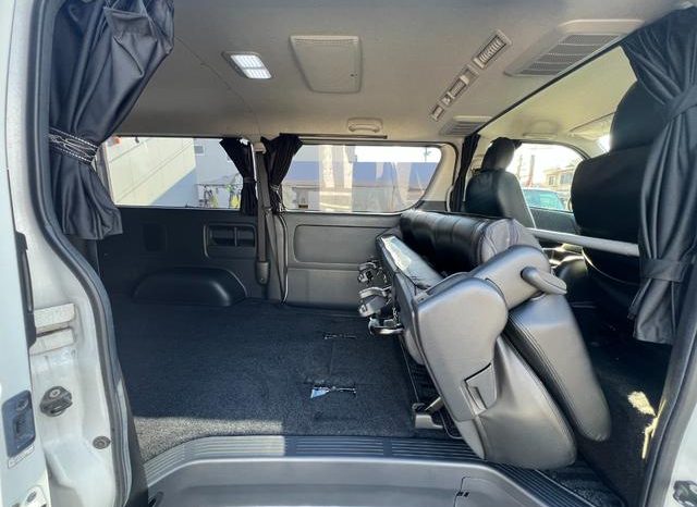 TOYOTA HIACE VAN LONG SUPER GL 2010 full