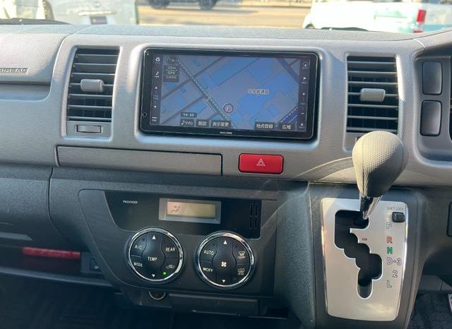 TOYOTA HIACE VAN LONG SUPER GL 2010 full