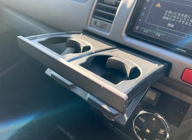 TOYOTA HIACE VAN LONG SUPER GL 2010 full