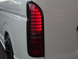 Toyota Hiace Van Long Super GL 2010 full