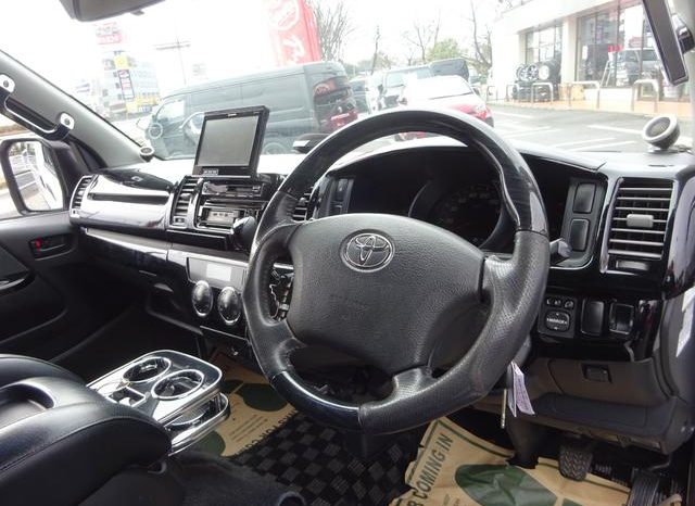 Toyota Hiace Van Long Super GL 2010 full