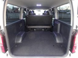 Toyota Hiace Van Long Super GL 2010 full