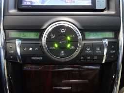 Toyota Mark X 250G Relax Selection Black Leather Limited 2011 full