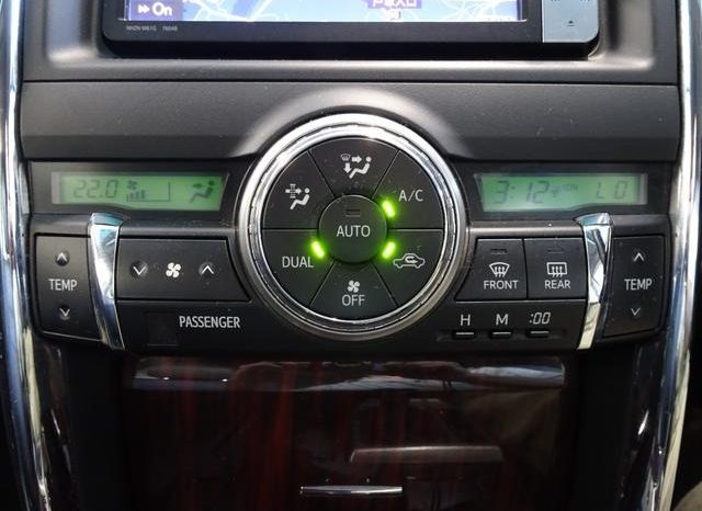 Toyota Mark X 250G Relax Selection Black Leather Limited 2011 full