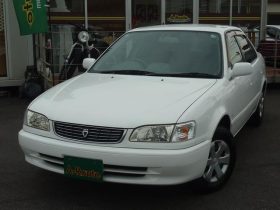 TOYOTA COROLLA XE SALOON LIMITED 1999