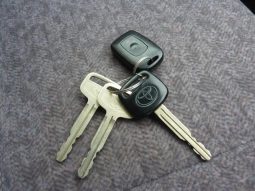 TOYOTA COROLLA XE SALOON LIMITED 1999 full