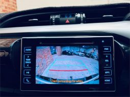 TOYOTA HILUX SR5 2018 full