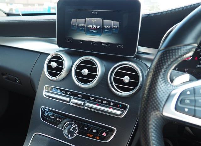 MERCEDES BENZ C-CLASS C200 AVANTGARDE AMG LINE 2015 full