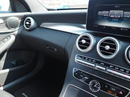 MERCEDES BENZ C-CLASS C200 AVANTGARDE AMG LINE 2015 full