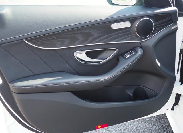 MERCEDES BENZ C-CLASS C200 AVANTGARDE AMG LINE 2015 full