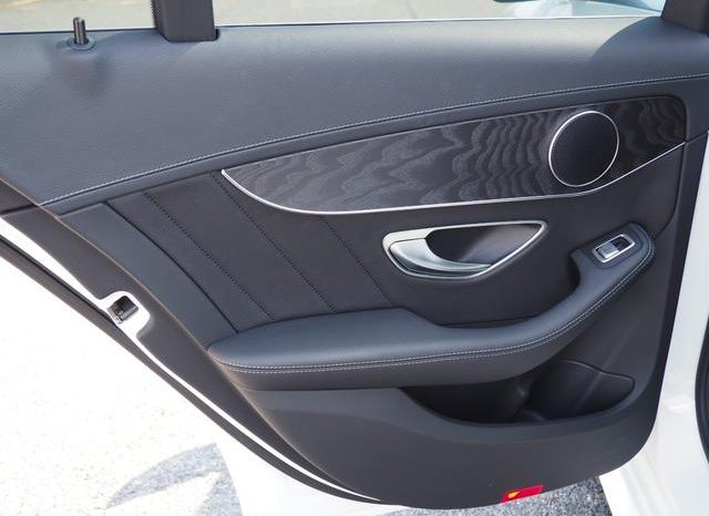 MERCEDES BENZ C-CLASS C200 AVANTGARDE AMG LINE 2015 full