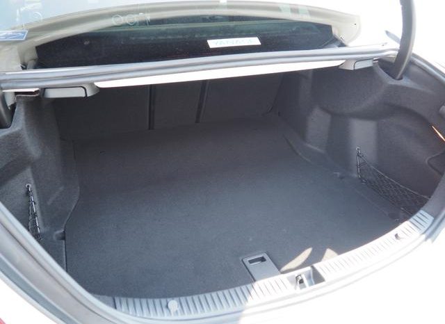 MERCEDES BENZ C-CLASS C200 AVANTGARDE AMG LINE 2015 full