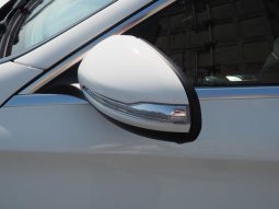 MERCEDES BENZ C-CLASS C200 AVANTGARDE AMG LINE 2015 full