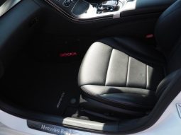 MERCEDES BENZ C-CLASS C200 AVANTGARDE AMG LINE 2015 full