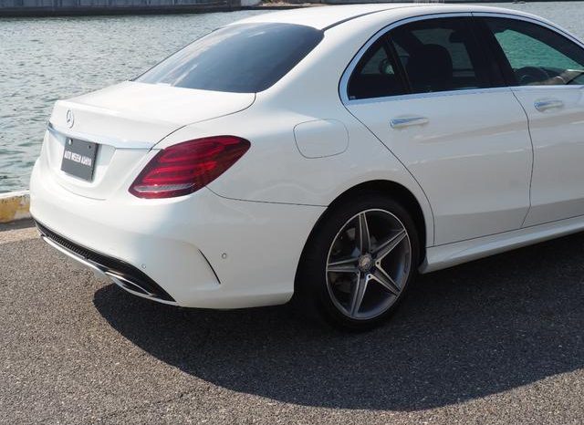 MERCEDES BENZ C-CLASS C200 AVANTGARDE AMG LINE 2015 full