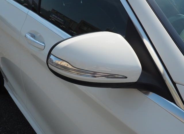 MERCEDES BENZ C-CLASS C200 AVANTGARDE AMG LINE 2015 full