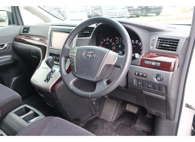 TOYOTA VELLFIRE 2.4Z 2012 full