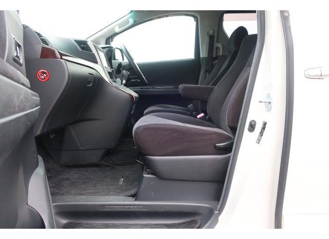 TOYOTA VELLFIRE 2.4Z 2012 full