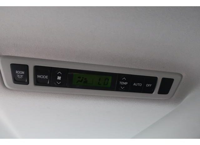 TOYOTA VELLFIRE 2.4Z 2012 full