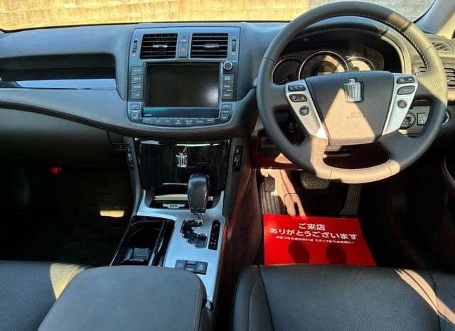 Toyota Crown 2.5 Athlete Leather Selection 2010 full