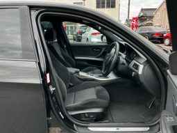 BMW 3 Series 320i M Sport Package full