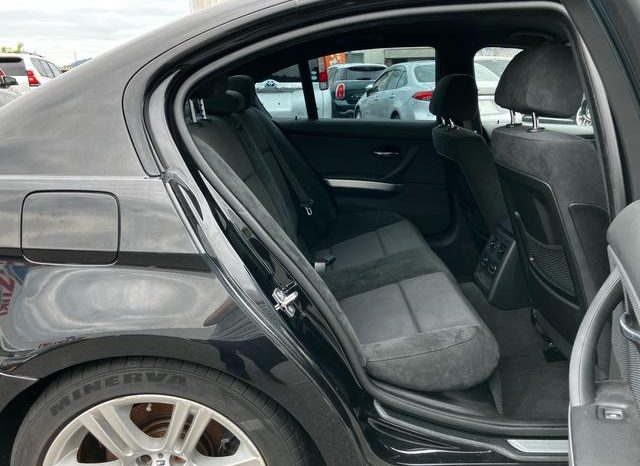 BMW 3 Series 320i M Sport Package full